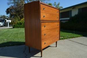 Dresser $400, Craigslist